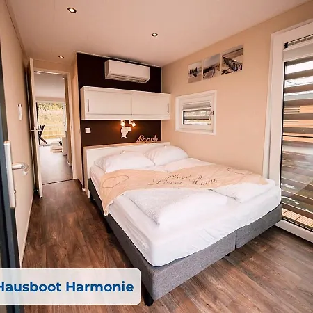 Hausboot Harmonie Botel Bitterfeld-Wolfen
