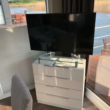 Hausboot Harmonie Hotel en barco Bitterfeld-Wolfen