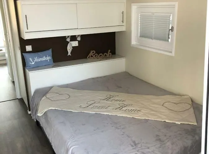 Hausboot Harmonie * Bitterfeld-Wolfen