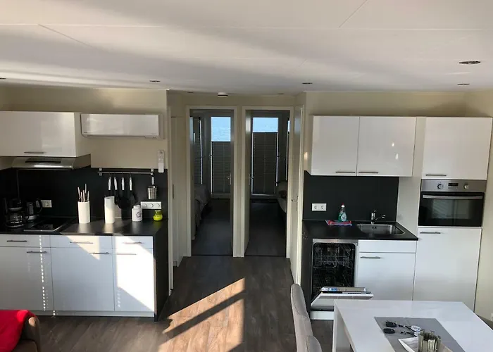 Hausboot Harmonie * Bitterfeld-Wolfen