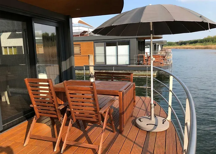 Båthotell Hausboot Harmonie *