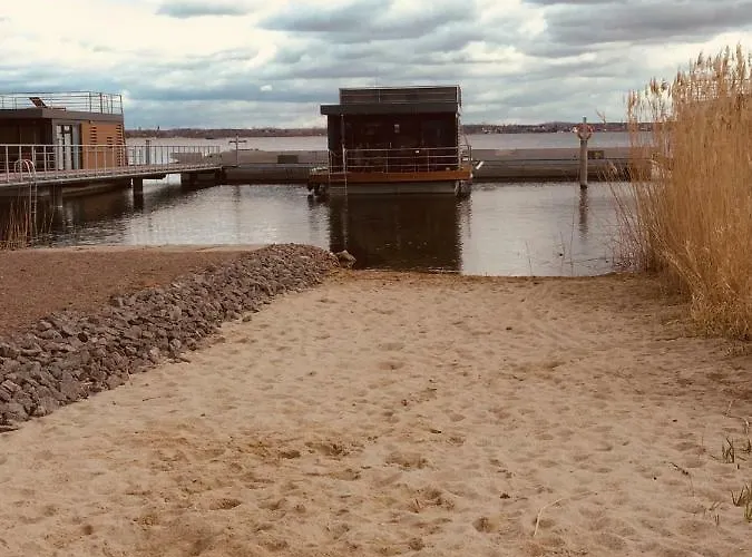 Hausboot Harmonie Bitterfeld-Wolfen